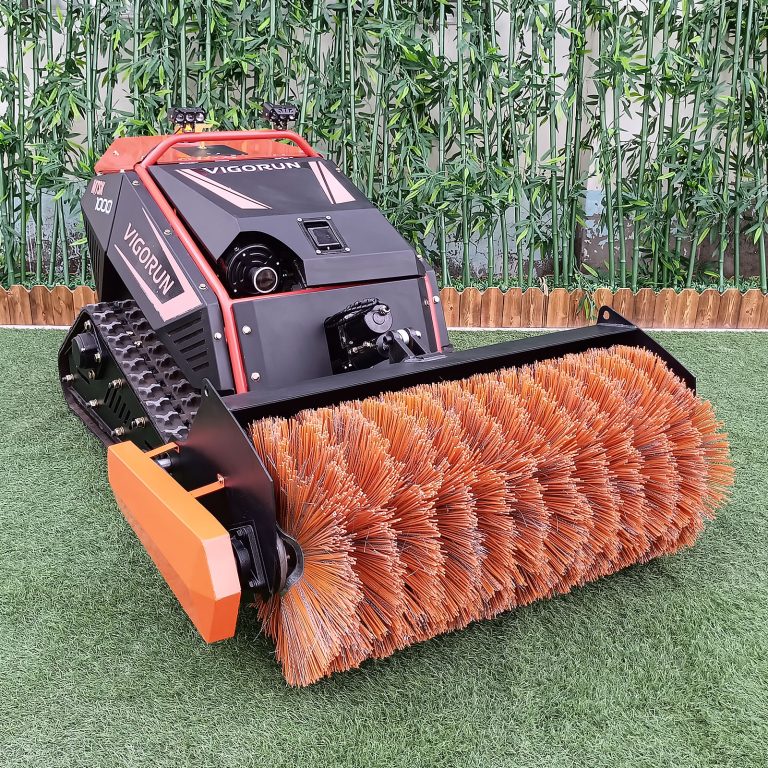 CE EPA Euro 5 gasoline engine low energy consumption rubber track unmanned hammer mulcher